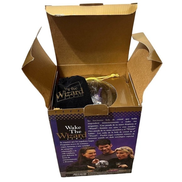 Wake The Wizard The Enchanted Talking Crystal Ball Game - New in Box - Spanish - Picture 11 of 11